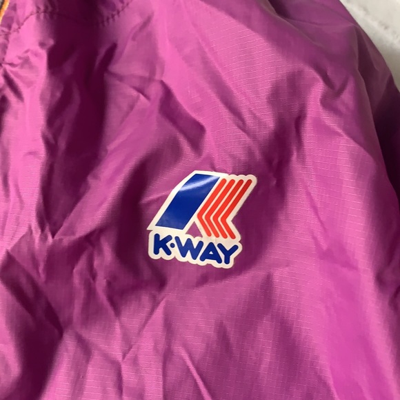 Classic KWay Jacket - Picture 2 of 4